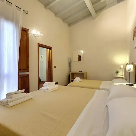 Hotel Think